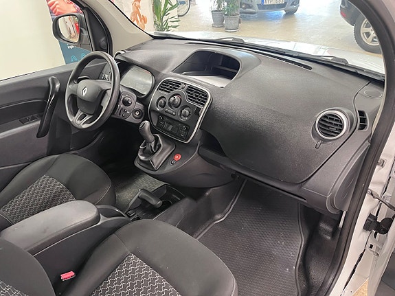 Renault Kangoo Express Maxi 11 of 13