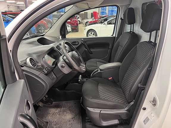 Renault Kangoo Express Maxi 6 of 13