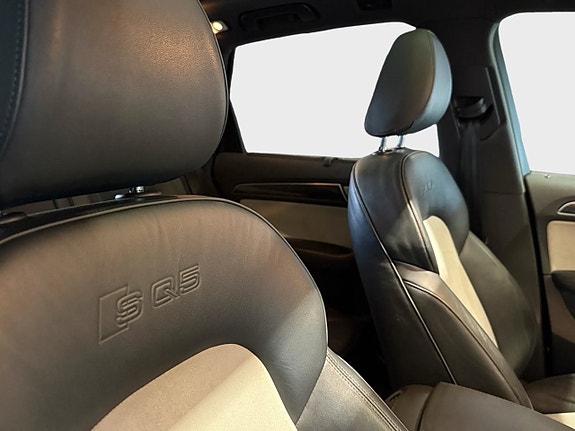 Audi SQ5 15 of 15