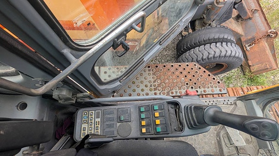 Volvo EC360BLC -2003 8 of 10