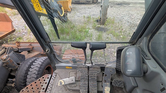 Volvo EC360BLC -2003 7 of 10