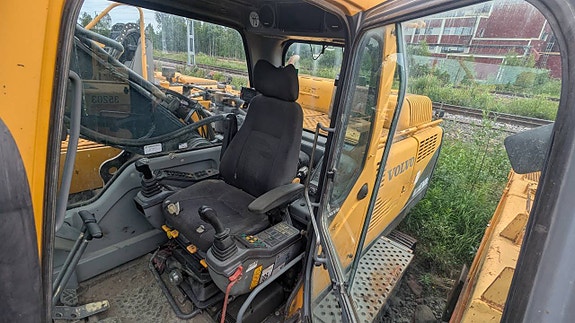 Volvo EC360BLC -2003 5 of 10
