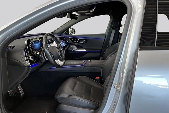 Mercedes-Benz E300 8 of 22