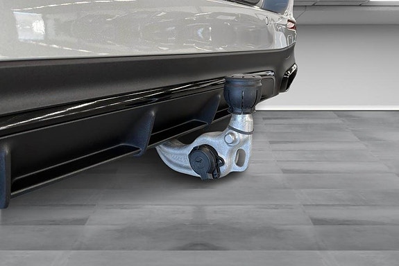 Mercedes-Benz E300 17 of 22