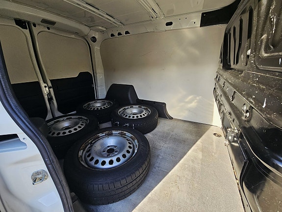 Fiat Doblo 10 of 17