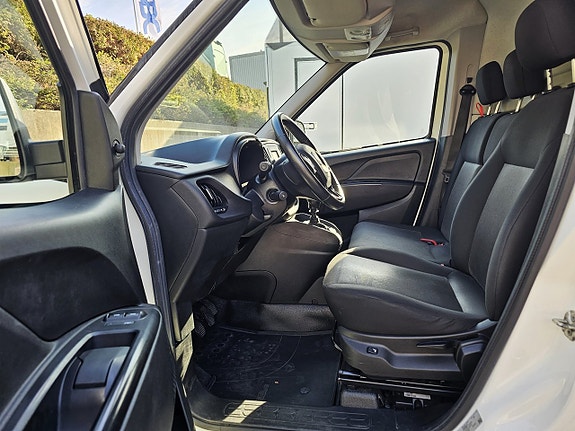 Fiat Doblo 11 of 17