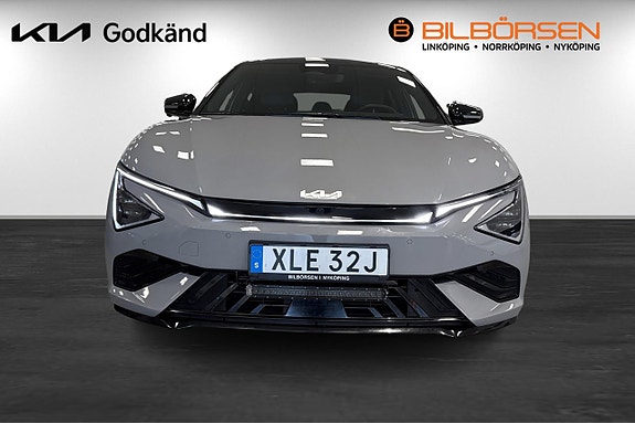 Kia EV6 2 of 25