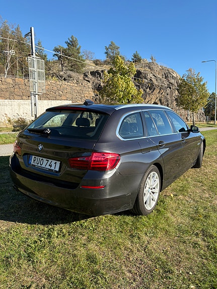 BMW 520d 4 of 12