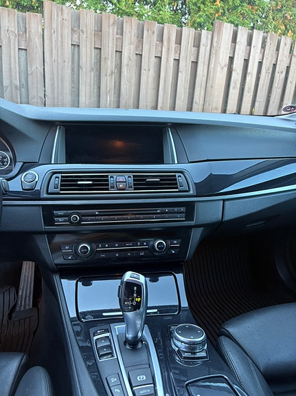 BMW 520d 4 of 10