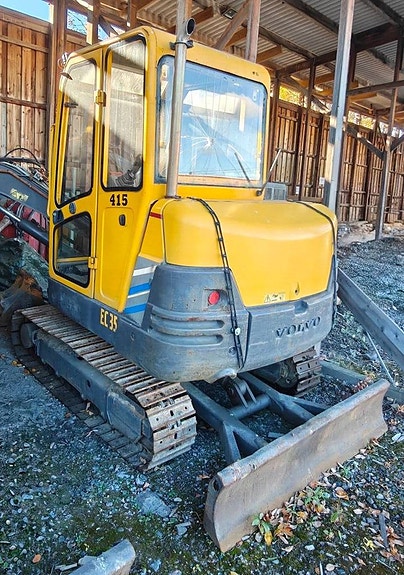 Volvo EC35 -2002 2 of 12