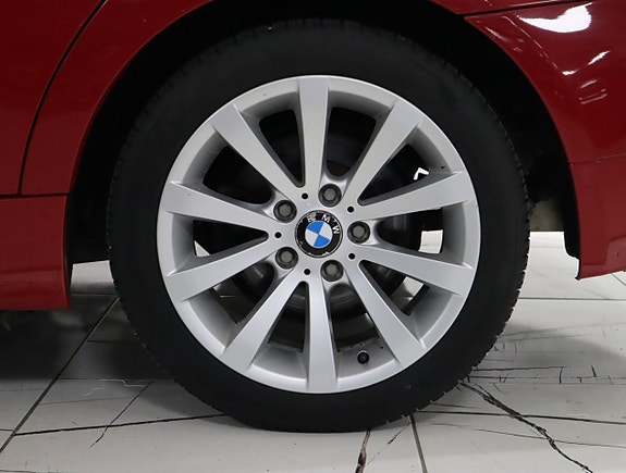 BMW 318i 17 of 17