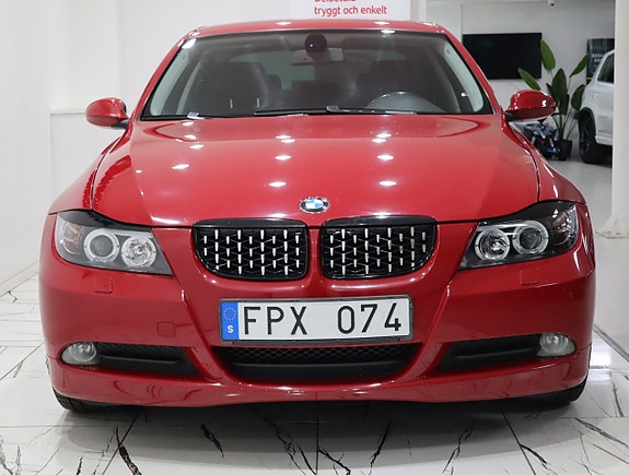 BMW 318i 2 of 17