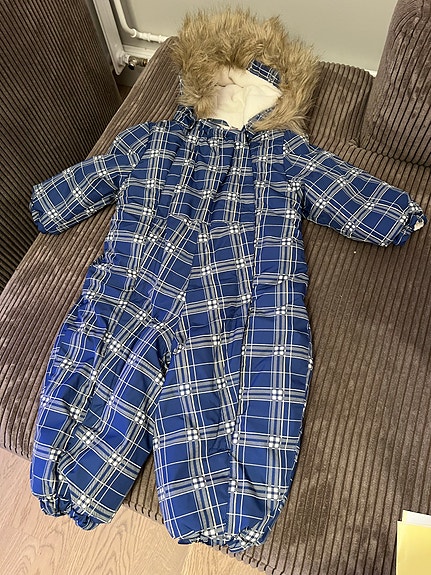 Product image 1 of 3