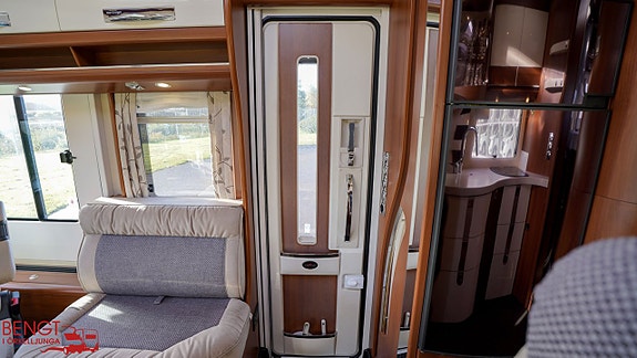 Carthago chic s-plus I 50 | Iveco | Automat | Hydrauliska stödben I KAMPANJ 20 of 21