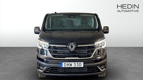 Renault Trafic 8 of 9