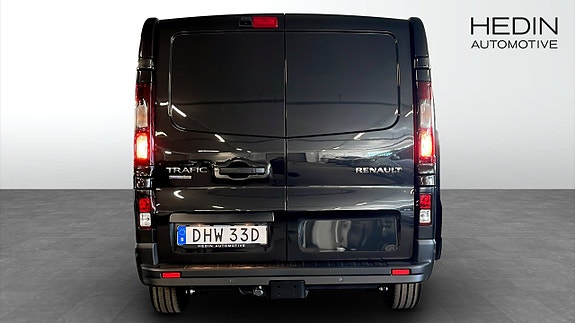 Renault Trafic 7 of 9