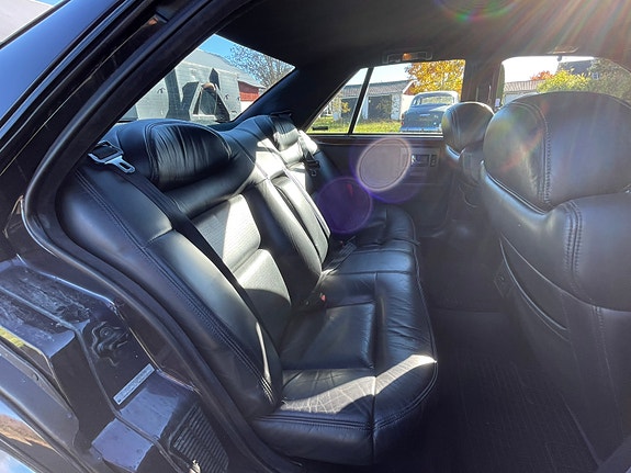 Cadillac Seville 5 of 8