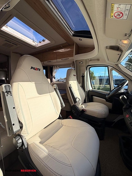 Pilote P740GJ 8 of 25