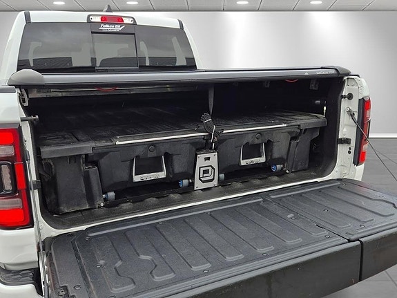Dodge RAM 1500 12 of 14