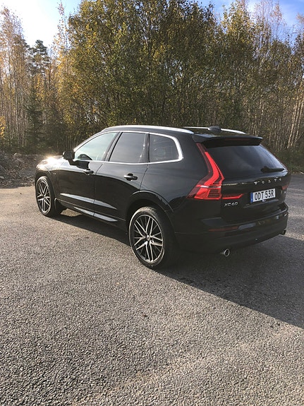 Volvo XC60 3 of 3