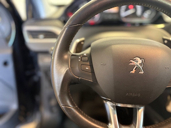 Peugeot 2008 10 of 19