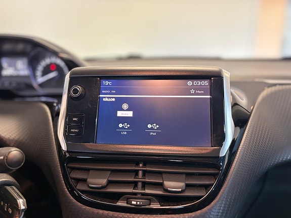 Peugeot 2008 12 of 19