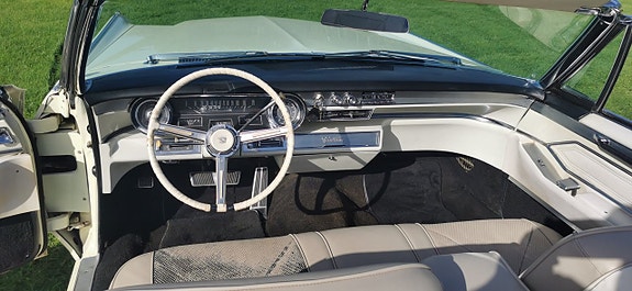 Cadillac Convertible 11 of 22