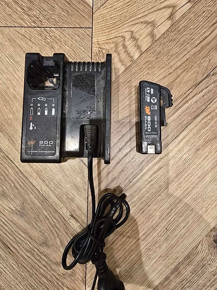 Product image 1 of 3