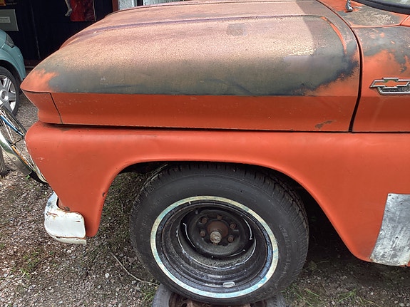 Chevrolet C10 7 of 15