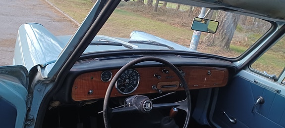 Triumph Herald 5 of 9