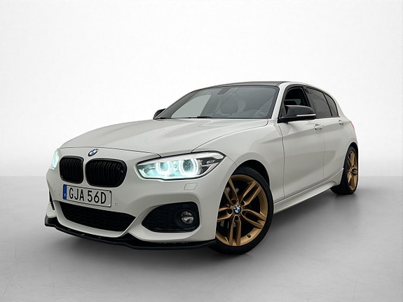 BMW 120i 10 of 30