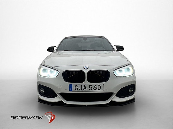 BMW 120i 2 of 30