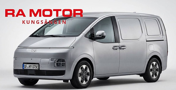 Hyundai Staria 9 of 15