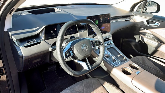 MG S6 3 of 26