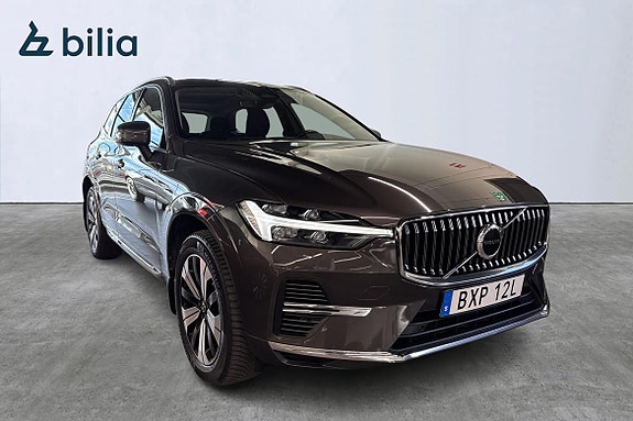 Volvo XC60 2 of 19