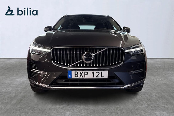 Volvo XC60 14 of 19