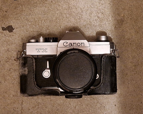 Product image 1 of 3