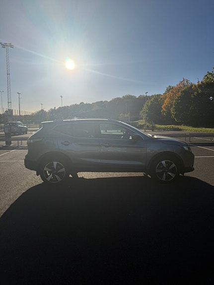 Nissan Qashqai 3 of 9