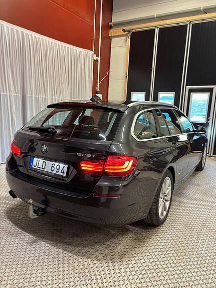 BMW 528 6 of 13