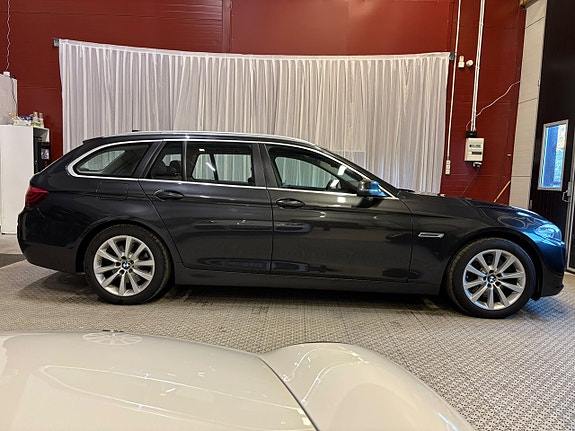 BMW 528 10 of 13