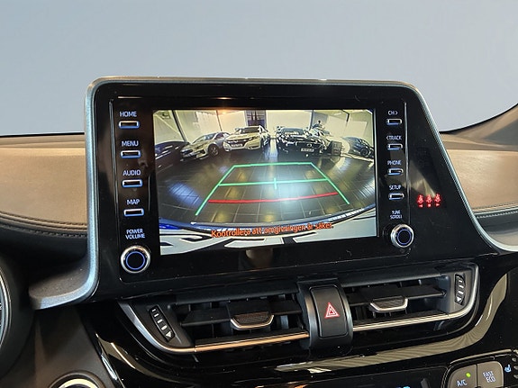 Toyota C-HR 11 of 25