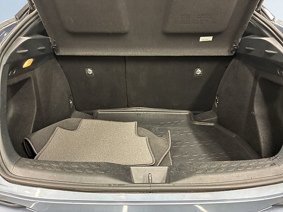 Toyota C-HR 12 of 25