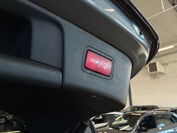 Mercedes-Benz GLA 220 d 18 of 24