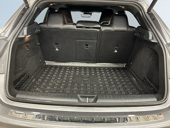Mercedes-Benz GLA 220 d 12 of 24