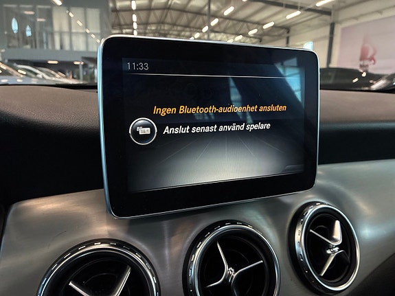 Mercedes-Benz GLA 220 d 22 of 24