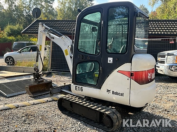 Minigrävare Bobcat E16 A EM med maskinsläp oc 6 of 6