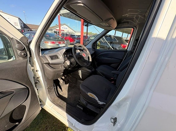 Fiat Doblo 4 of 5