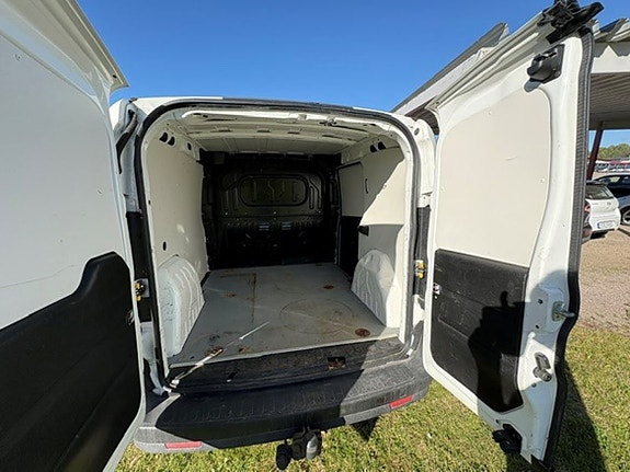 Fiat Doblo 5 of 5