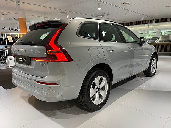 Volvo XC60 4 of 6