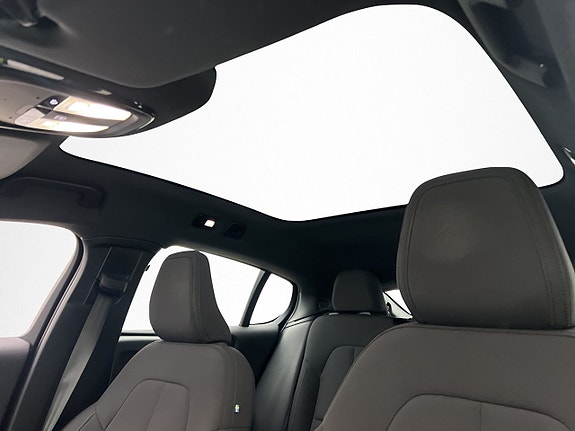 Volvo C40 18 of 30